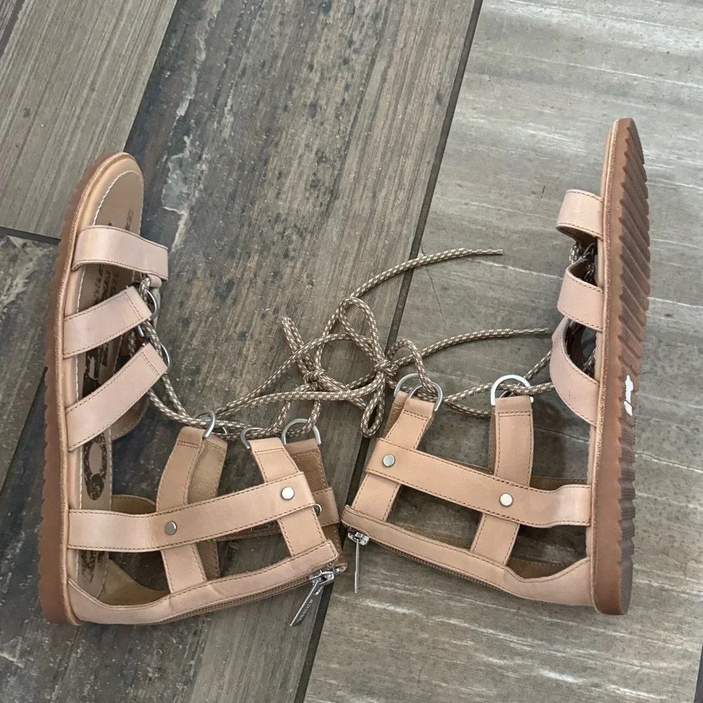 Sorel Women's Gladiator Sandals size 9.5